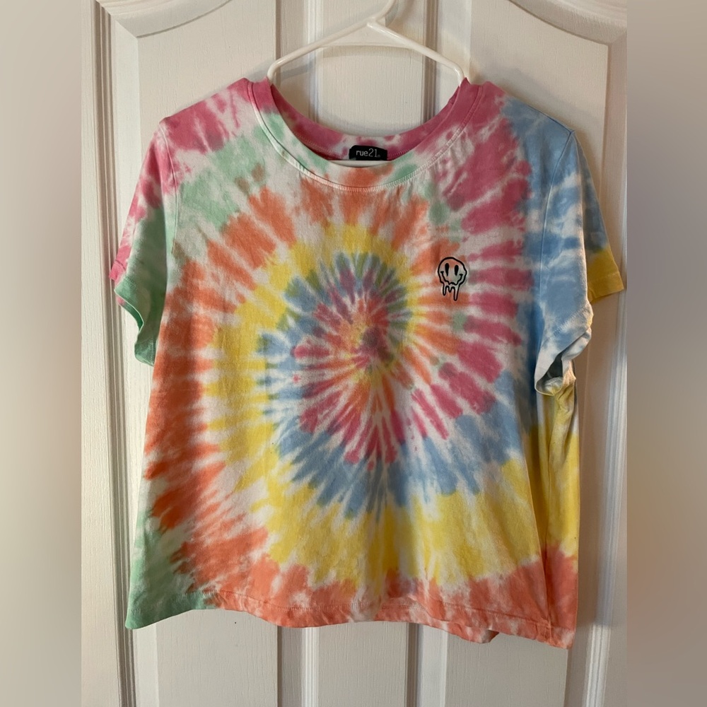 Large tie dye shorter length top with smiley face